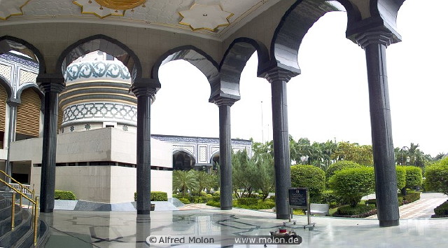 img0025.jpg
