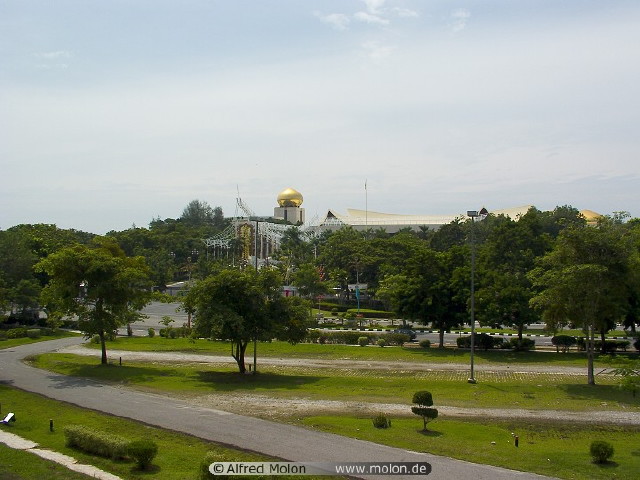 img0030.jpg