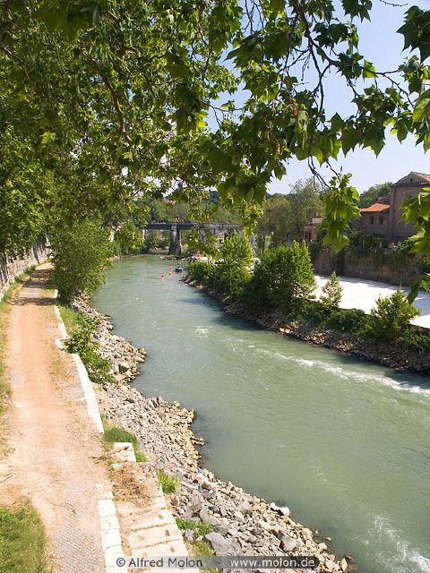 img0044.jpg