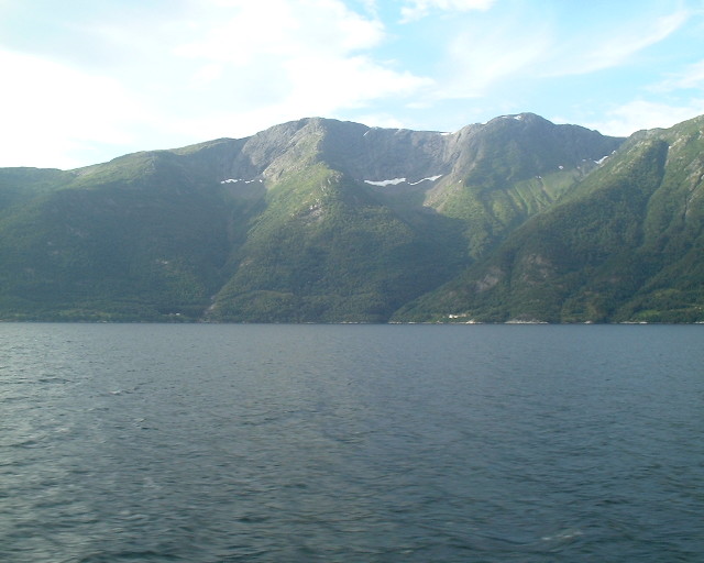 img0023.jpg