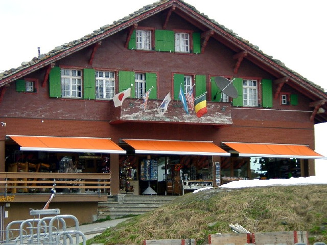 img0027.jpg