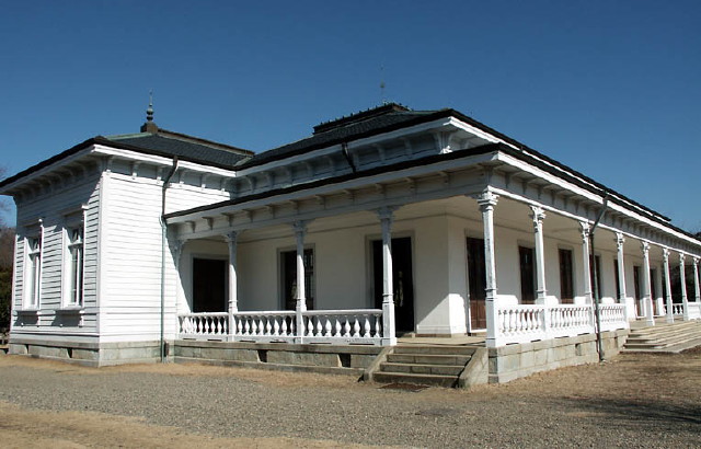 img0002.jpg