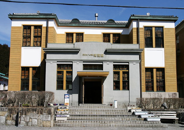 img0004.jpg