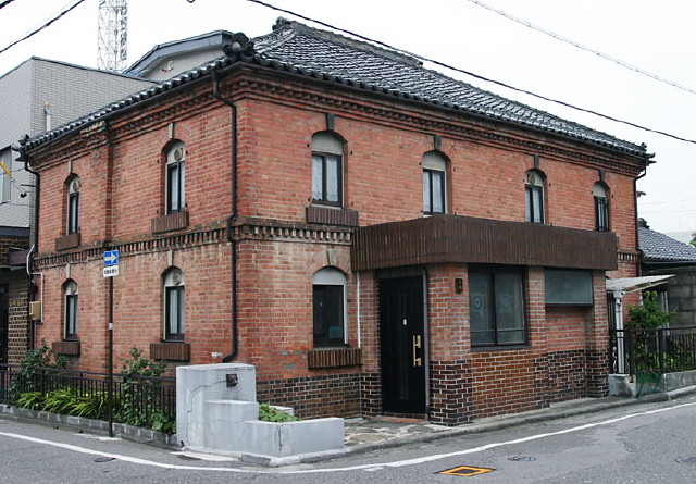 img0010.jpg