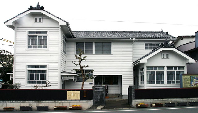 img0015.jpg