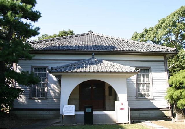img0037.jpg