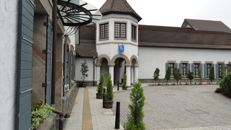 img0007.jpg