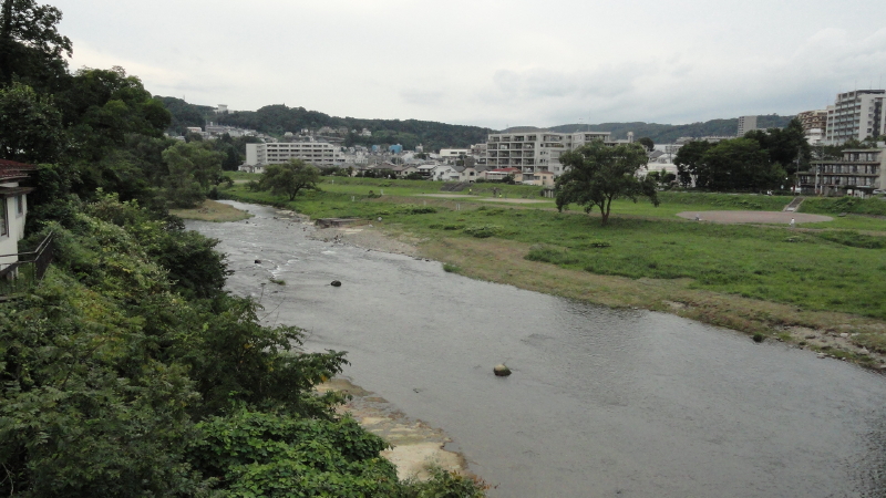 img0004.jpg