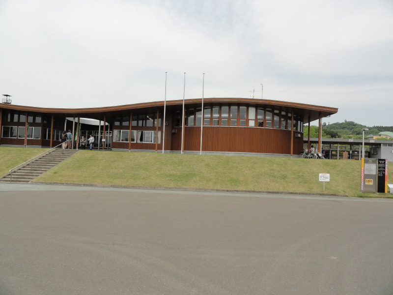 img0002.jpg