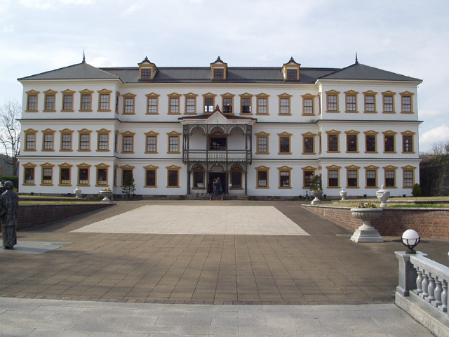 img0008.jpg