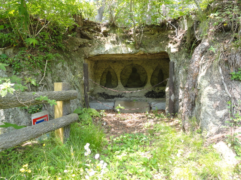 img0008.jpg