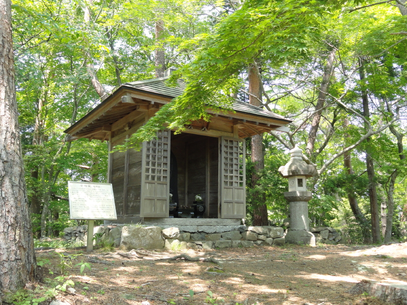 img0027.jpg