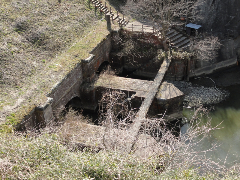 img0014.jpg
