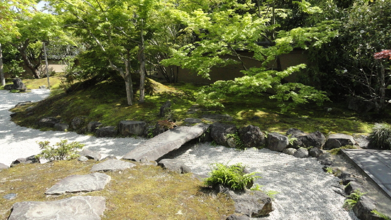 img0005.jpg