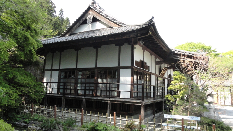 img0005.jpg