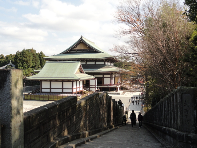 img0032.jpg