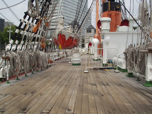 img0004.jpg