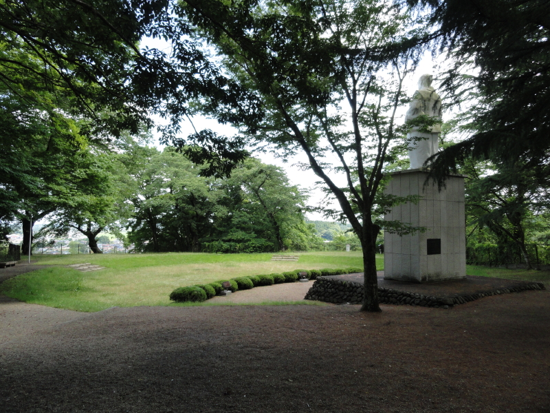 img0012.jpg