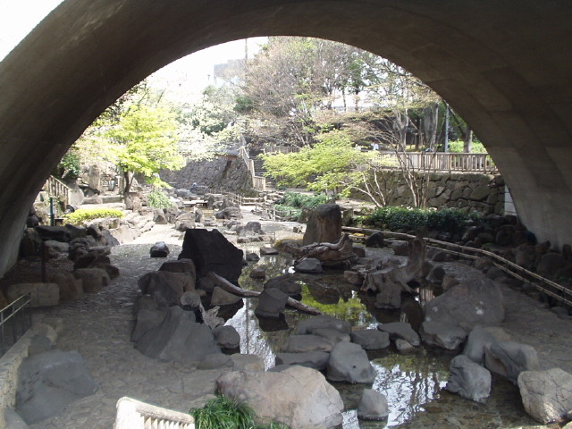img0011.jpg