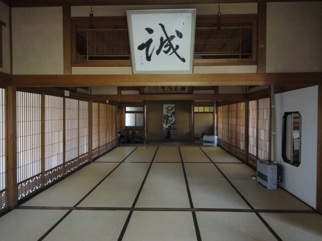 img0010.jpg