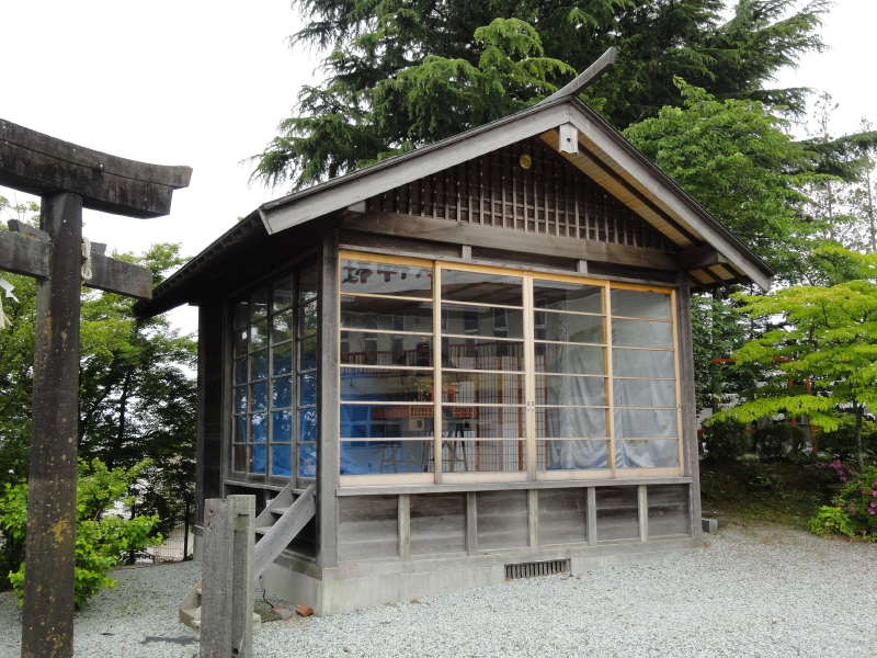 img0010.jpg