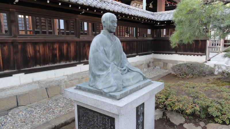 img0005.jpg