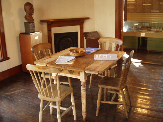 img0005.jpg