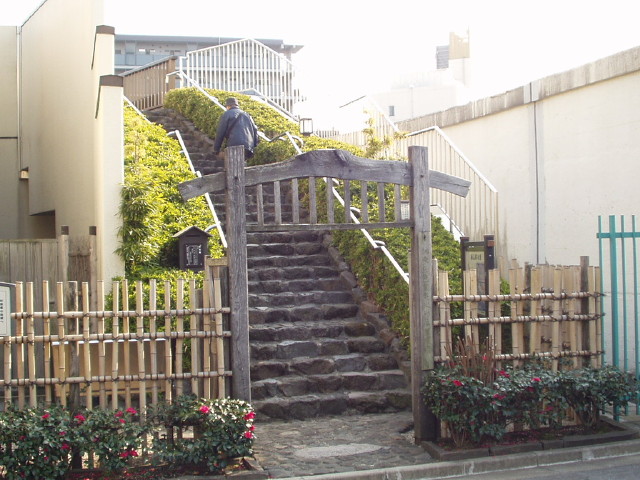 img0017.jpg